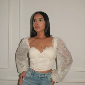TOP ENCAJE MANGA LARGA CREMA PT44670